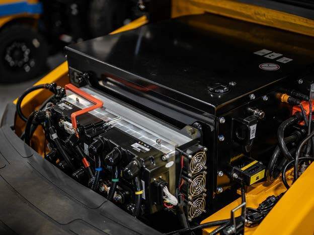Big Joe Forklifts LPX40 Integrated Li-Ion Battery Big Joe Forklifts LPX40 Integrated Li-Ion Battery